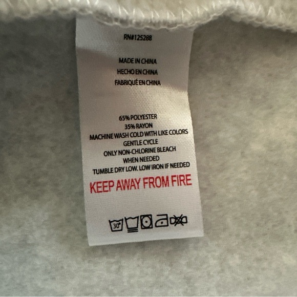 Rae Dunn Medium Mistletoe Mama Pullover Crewneck Sweatshirt Women's Christmas - Picture 8 of 9